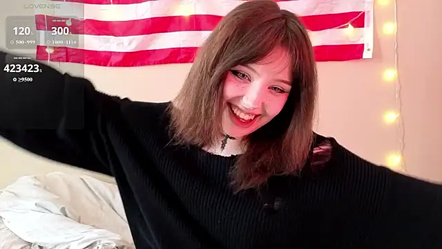 Snapshot of RileyVice chatting on February 2026 08:32:01 AM RileyVice online show from February 2026 08:32:01 AM