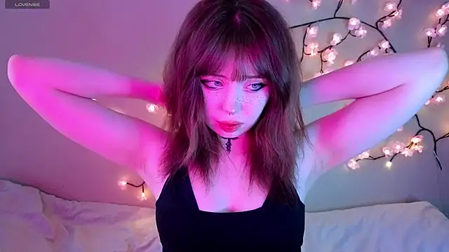 Snapshot of RileyVice chatting on February 2026 08:15:02 AM RileyVice online show from February 2026 08:15:02 AM