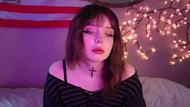 Snapshot of RileyVice chatting on March 2026 09:04:01 AM RileyVice online show from March 2026 09:04:01 AM