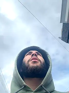 Diicaprio69 online show from October 2025 08:13:02 PM