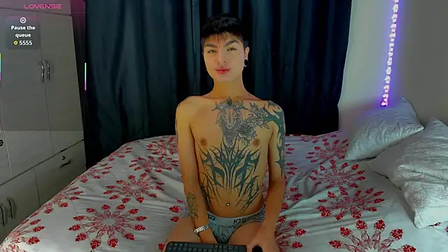 Dark luckyyy online show from November 2025 08:07:02 PM