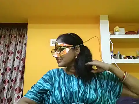 kavya1 online show from October 2025 04:32:01 AM