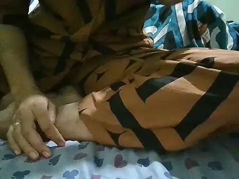 Roshani hoty online show from January 2026 04:45:02 PM