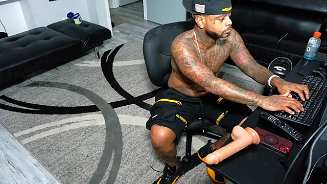 SLANGONDEMHOES online show from December 2025 01:38:01 PM