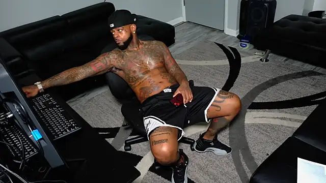 SLANGONDEMHOES online show from February 2026 01:03:01 PM