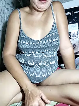 sweet candiceee online show from September 2025 04:52:01 PM