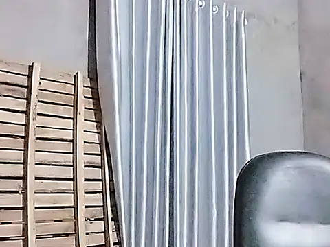 Siglemom sexy online show from October 2025 08:27:02 PM