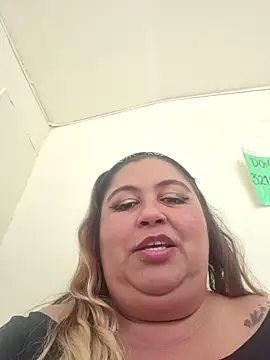 curvy diva  online show from September 2025 09:51:01 PM