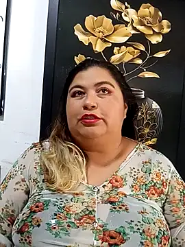 curvy diva  online show from October 2025 12:03:02 PM