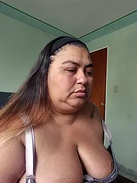 curvy diva  online show from February 2026 07:48:01 PM