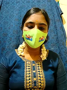 mini-queen online show from November 2025 06:22:01 AM