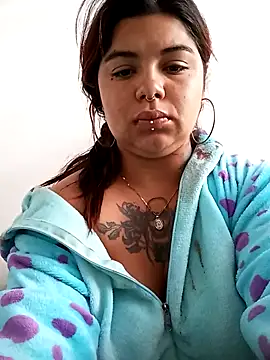 snow belle online show from October 2025 08:47:01 PM