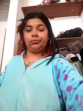 snow belle online show from December 2025 06:58:01 PM