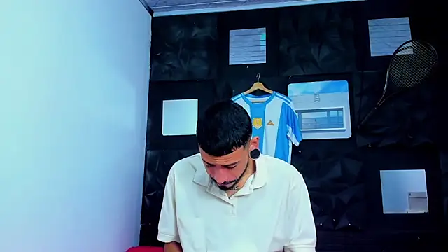 Snapshot of rolo_martinez chatting on September 2025 12:54:01 AM rolo martinez online show from September 2025 12:54:01 AM