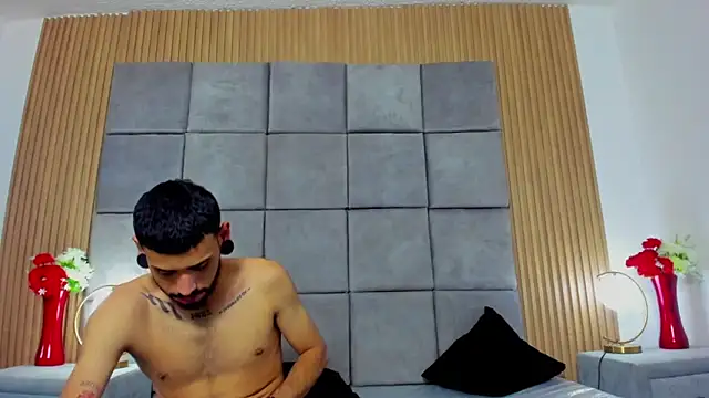 Snapshot of rolo_martinez chatting on September 2025 07:48:01 PM rolo martinez online show from September 2025 07:48:01 PM