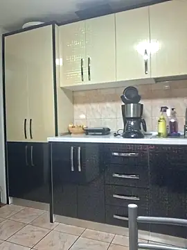 Fluturas2 online show from October 2025 05:46:02 PM