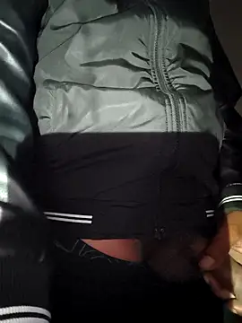 Snapshot of onlymasti00 chatting on November 2025 04:52:02 PM onlymasti00 online show from November 2025 04:52:02 PM