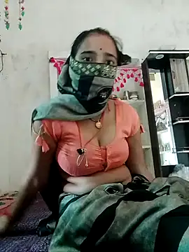 Snapshot of malteejat chatting on October 2025 08:09:02 AM malteejat online show from October 2025 08:09:02 AM