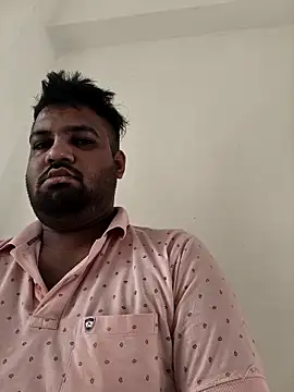 Snapshot of vinay_smalldick chatting on May 2026 01:47:02 AM vinay smalldick online show from May 2026 01:47:02 AM