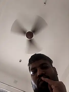 Snapshot of vinay_smalldick chatting on May 2026 04:30:02 AM vinay smalldick online show from May 2026 04:30:02 AM