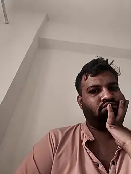 Snapshot of vinay_smalldick chatting on May 2026 03:13:01 AM vinay smalldick online show from May 2026 03:13:01 AM