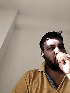 Snapshot of vinay_smalldick chatting on May 2026 02:29:01 AM vinay smalldick online show from May 2026 02:29:01 AM