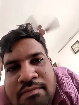 Snapshot of vinay_smalldick chatting on May 2026 11:18:02 AM vinay smalldick online show from May 2026 11:18:02 AM