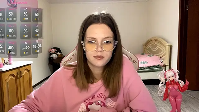 VibeQueenLucy online show from September 2025 03:23:01 PM