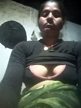 Hansini Gowda online show from October 2025 10:32:02 PM