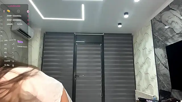 CharlynDini online show from November 2025 03:14:02 PM