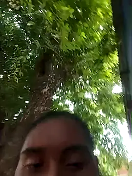 Lucy-Ferr online show from October 2025 05:46:01 PM