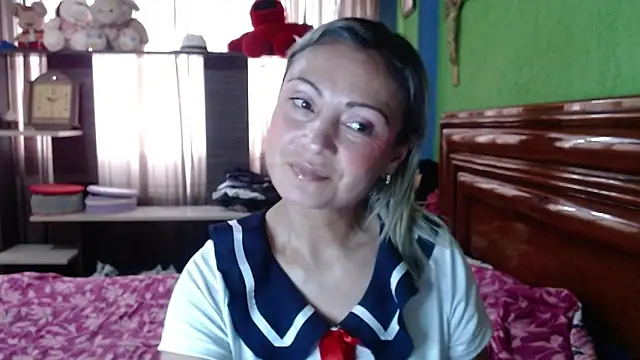  Charlize theron  online show from September 2025 07:18:02 PM