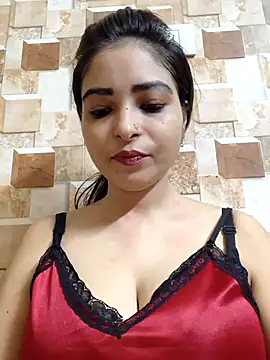 Snapshot of QUEEN-ADITI chatting on September 2025 03:17:01 PM QUEEN-ADITI online show from September 2025 03:17:01 PM