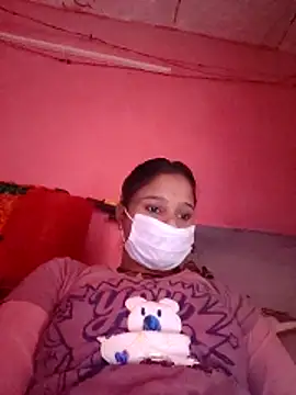 Snapshot of Sapna_thakurr chatting on November 2025 06:29:02 AM Sapna thakurr online show from November 2025 06:29:02 AM