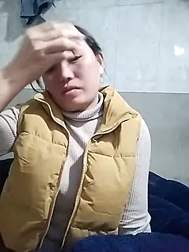 susu-00 online show from November 2025 02:17:02 PM