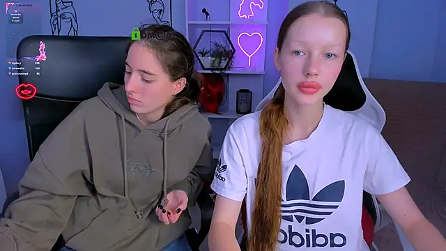 khloebeauty online show from October 2025 07:25:02 PM