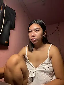 Snapshot of aniya_04 chatting on September 2025 06:35:01 PM aniya 04 online show from September 2025 06:35:01 PM