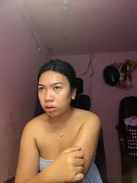 Snapshot of aniya_04 chatting on October 2025 10:39:02 PM aniya 04 online show from October 2025 10:39:02 PM