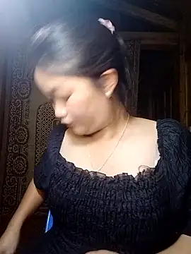 lusy-000 online show from October 2025 03:26:02 AM