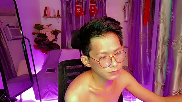 Skinny CumLoader69 online show from November 2025 06:18:02 PM