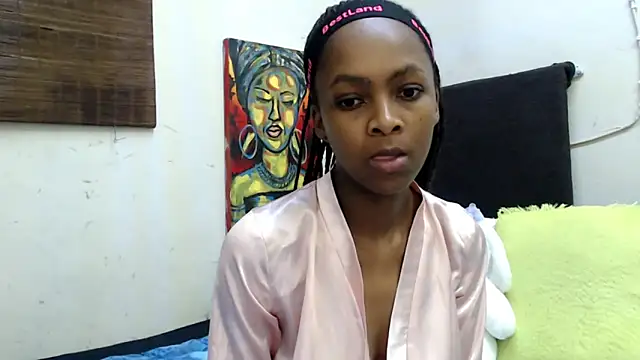 Snapshot of BetzLeexoxo chatting on November 2025 06:18:02 PM BetzLeexoxo online show from November 2025 06:18:02 PM