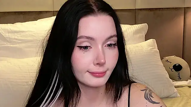 Goldy Stark online show from December 2025 08:49:02 PM