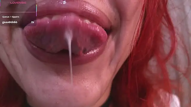 bri von dhara   online show from December 2025 07:45:02 PM