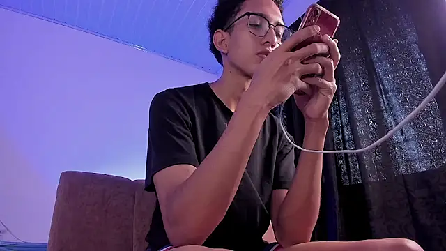 Cj davis  online show from December 2025 07:40:02 PM