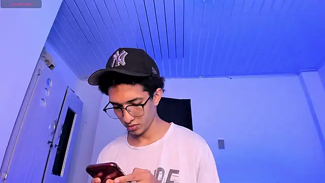 Cj davis  online show from February 2026 02:45:01 AM