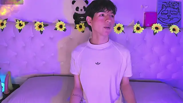 AleAurarashi online show from February 2026 07:48:01 AM