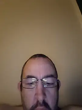 Snapshot of Bigahezlong chatting on October 2025 08:32:01 PM Bigahezlong online show from October 2025 08:32:01 PM