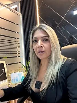 Helena Foxxx online show from November 2025 02:39:02 PM