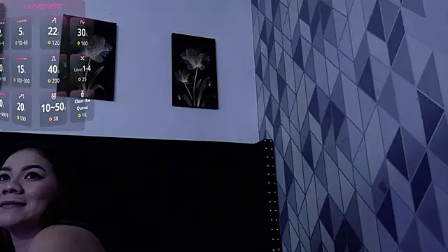 Snapshot of mamaneedsfun chatting on October 2025 12:47:01 PM mamaneedsfun online show from October 2025 12:47:01 PM