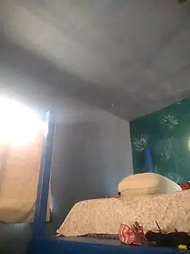 Apineapple07 online show from May 2026 03:40:01 PM